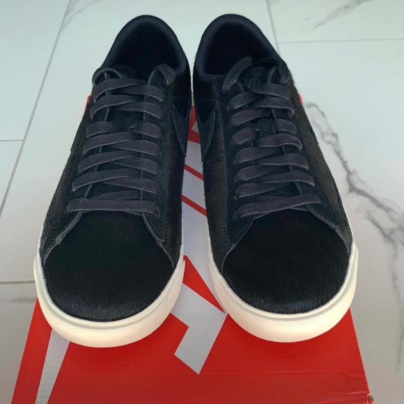 Nike | Blazer Low LX *Pony - Picture 5 of 10